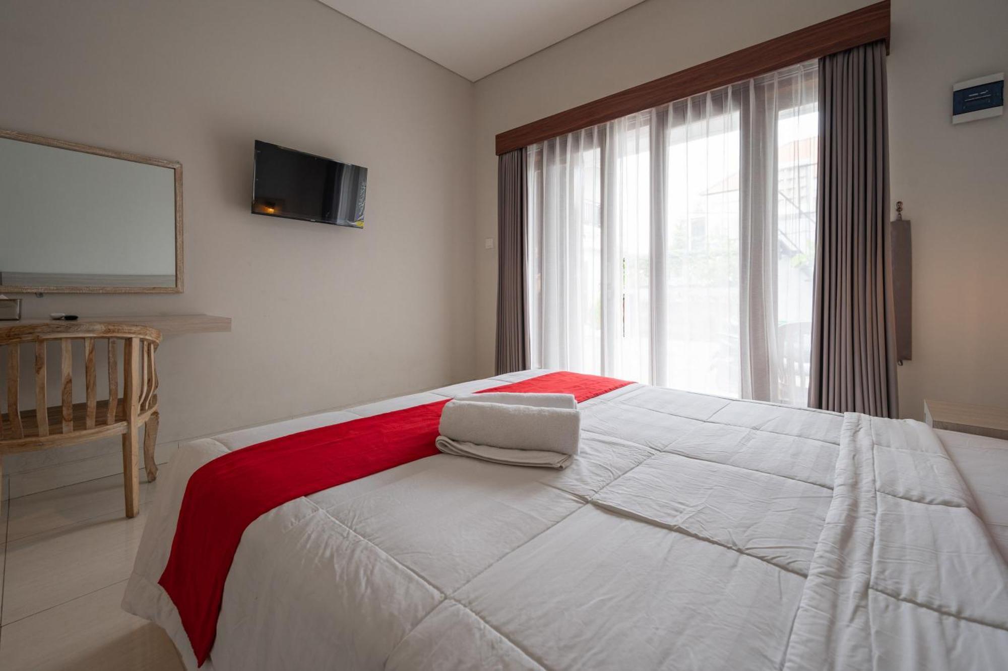 Reddoorz Plus At Yasa'S Living Denpasar サヌール 外观 照片