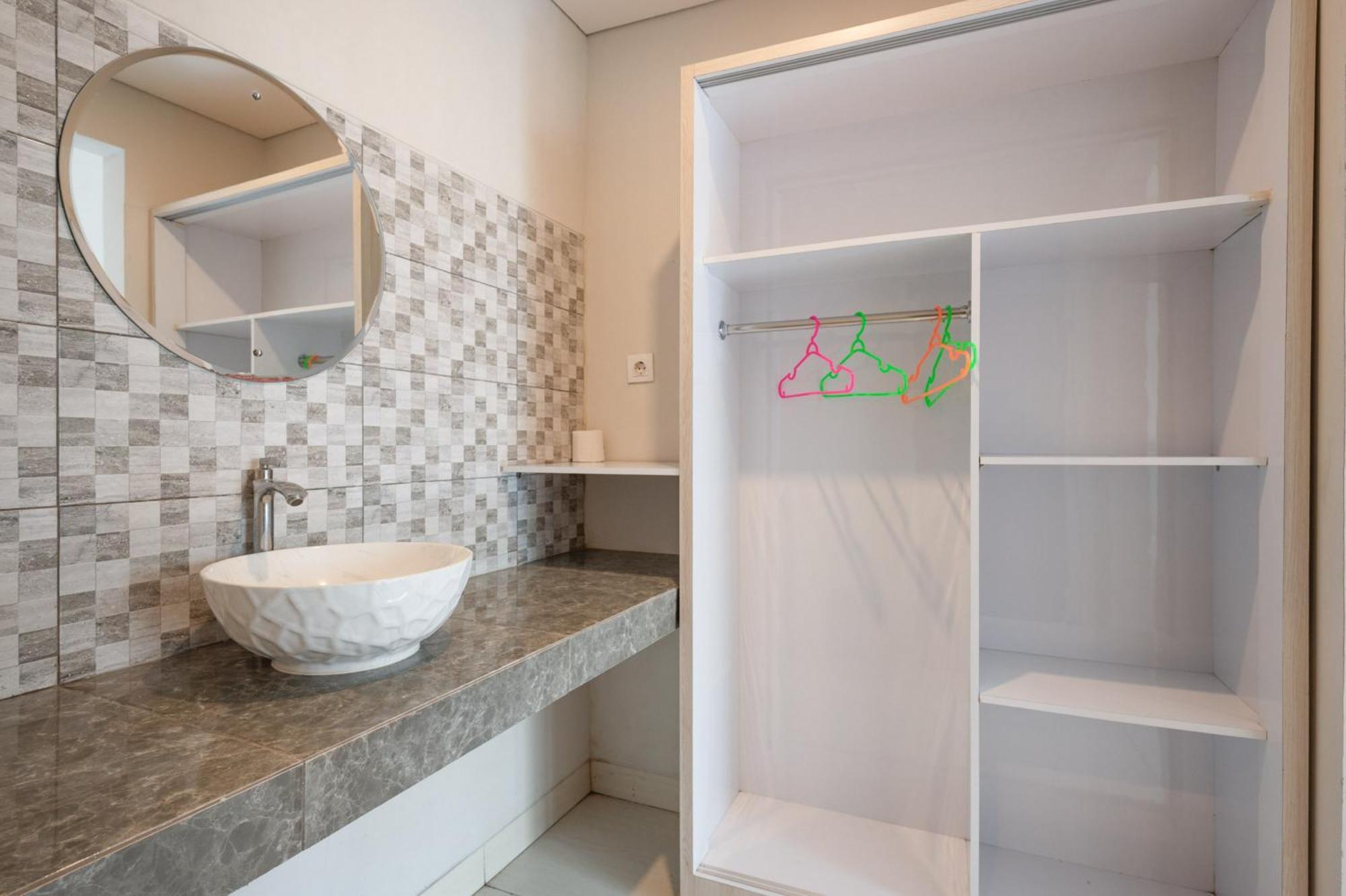 Reddoorz Plus At Yasa'S Living Denpasar サヌール 外观 照片